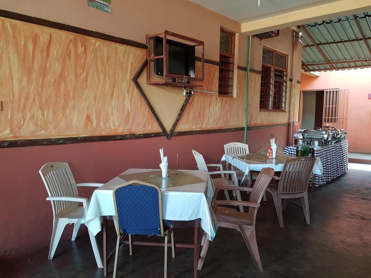 Melvic Inn Kisumu Exterior foto
